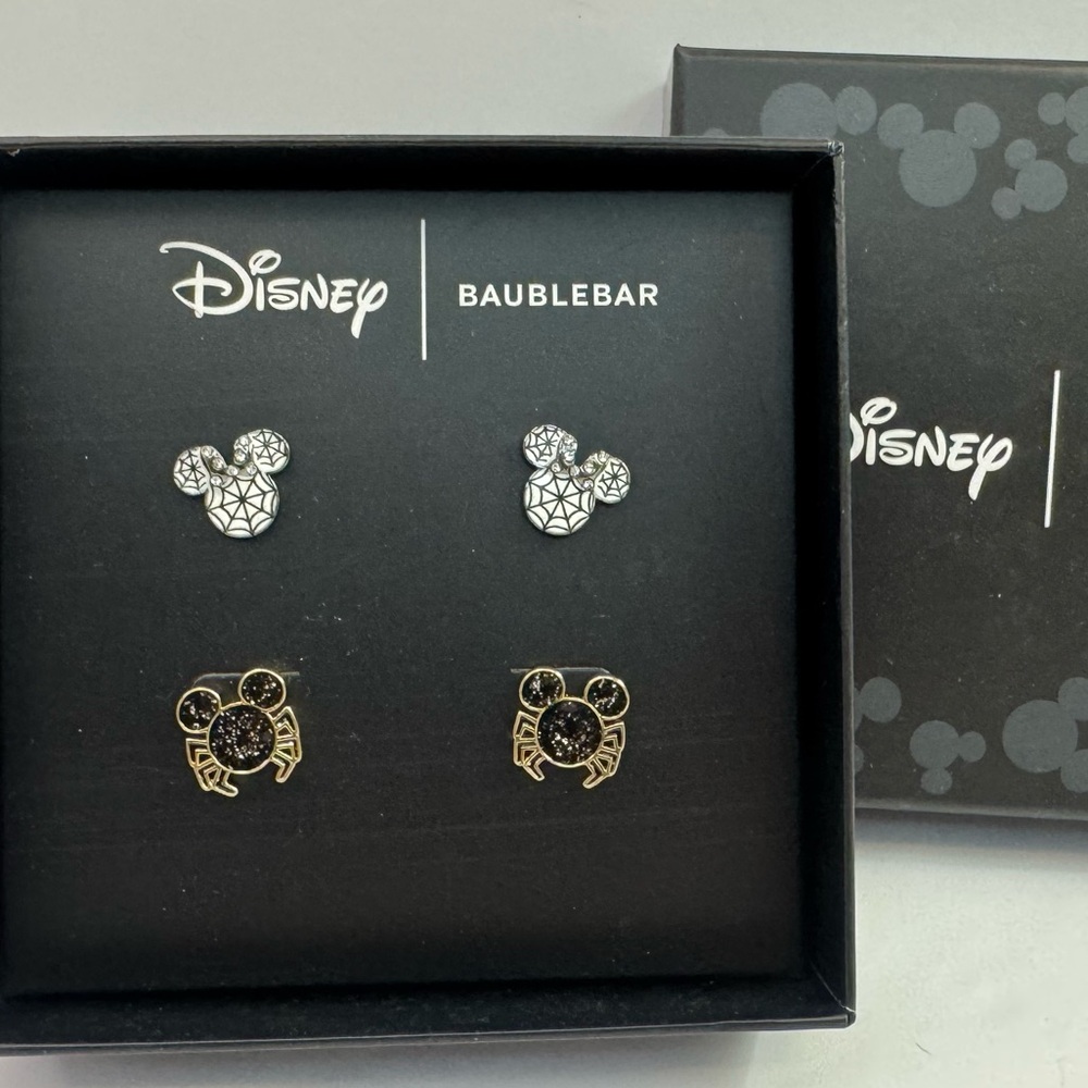 Disney BaubleBar Minnie Stud Earrings Set